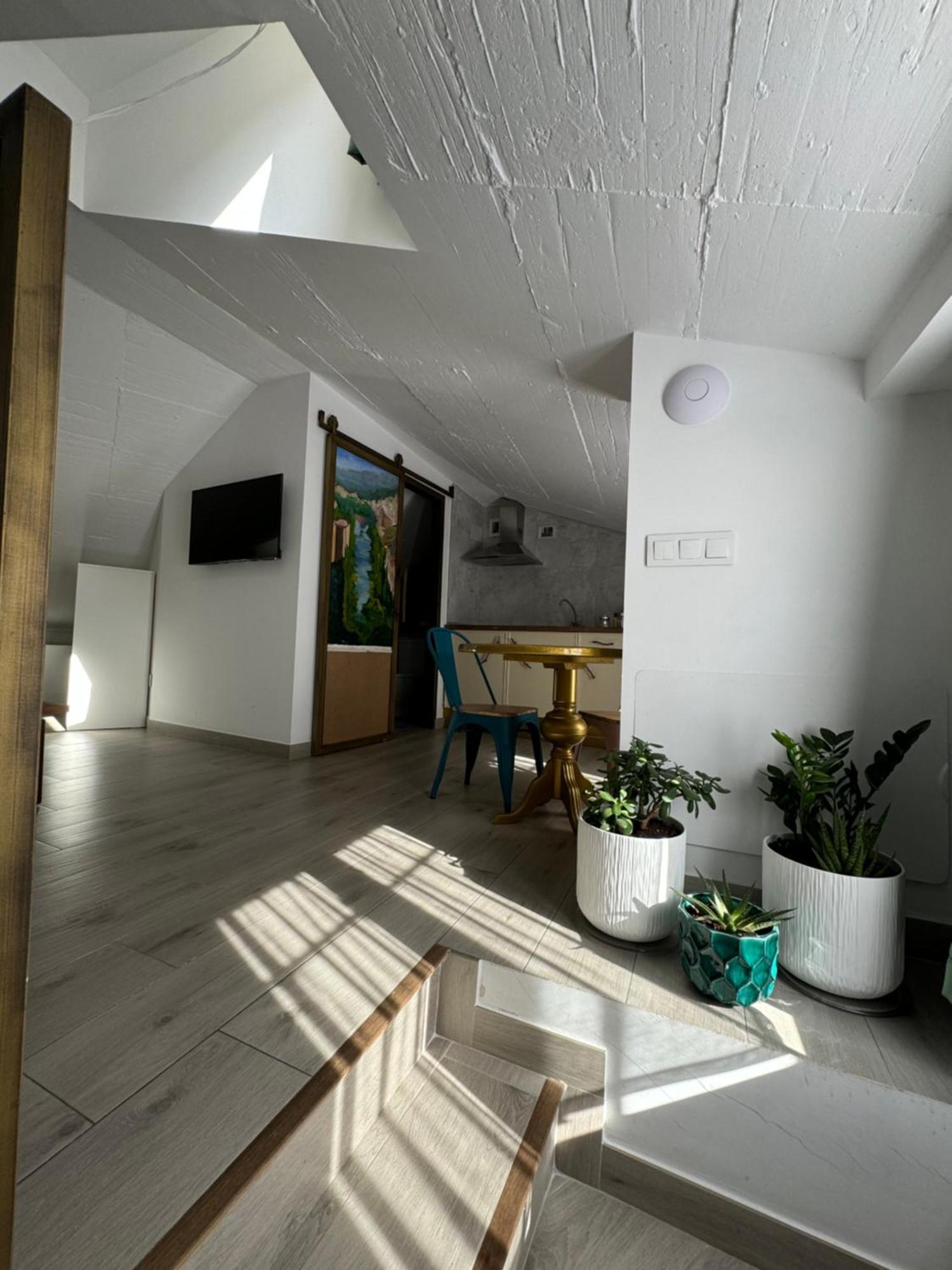 Ateneo Cuenca Suites Con Cocina En El Casco Historico Zewnętrze zdjęcie